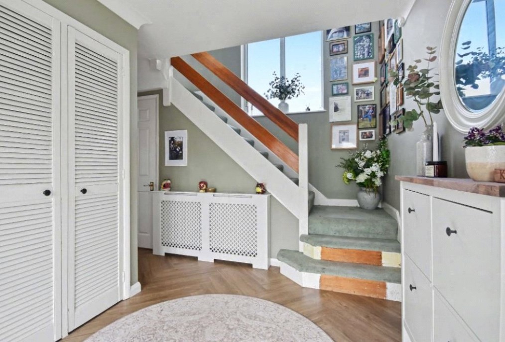 Wrecclesham, Farnham, Surrey