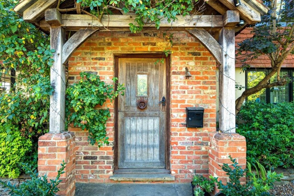 Hurtmore, Godalming, Surrey