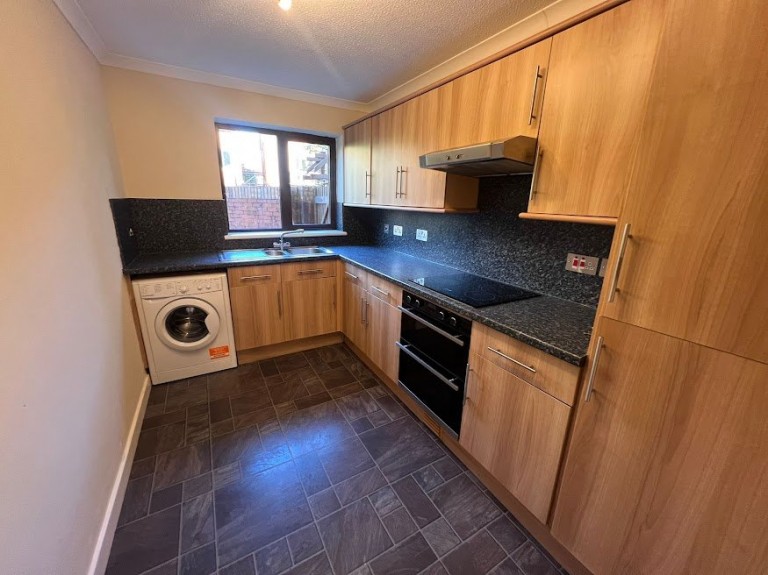 Cumberland Close, Bristol, Somerset