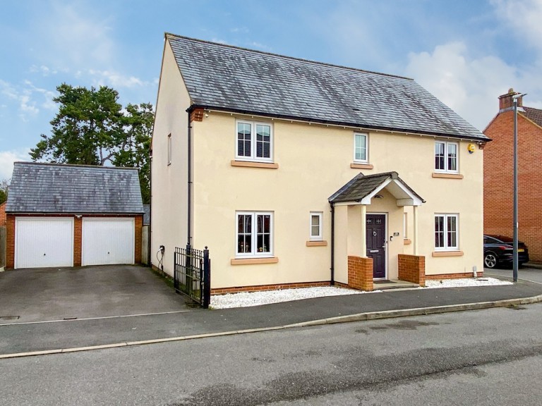 Almondsbury, Bristol