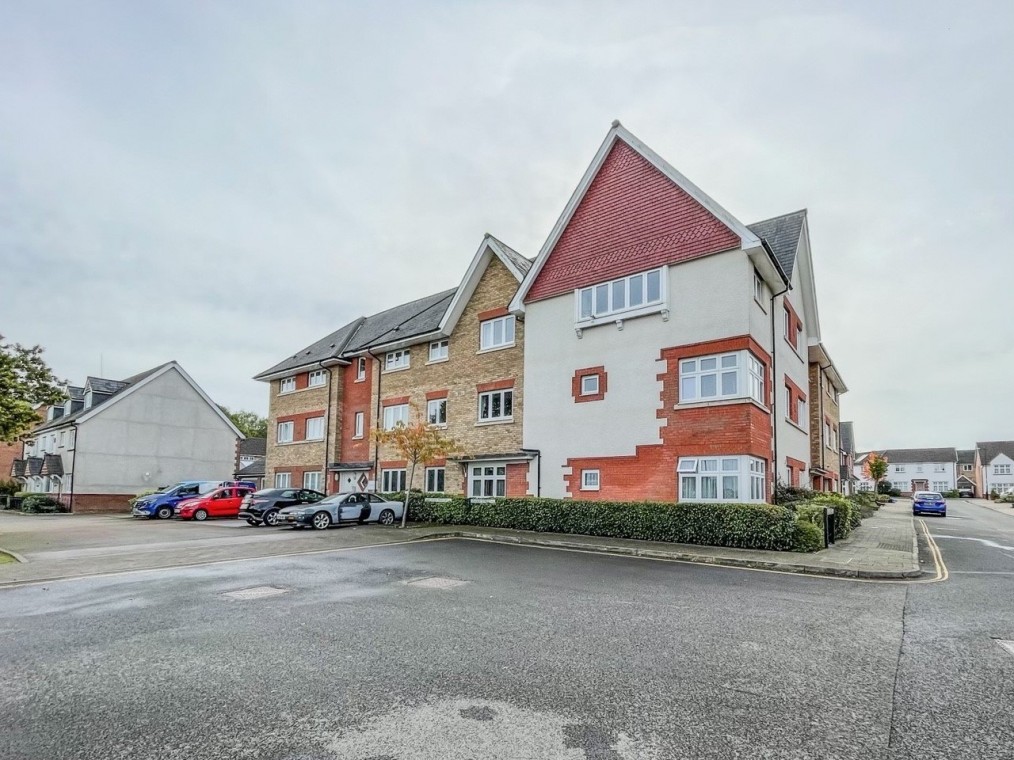 Cheswick Village, Bristol