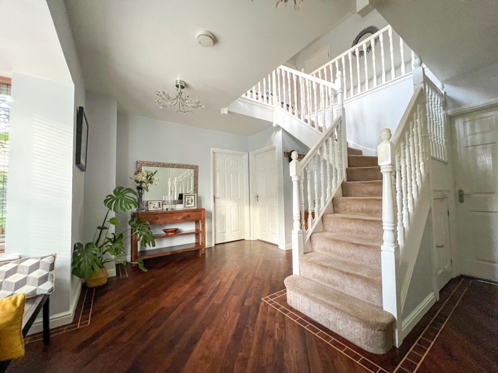 Almondsbury, Bristol