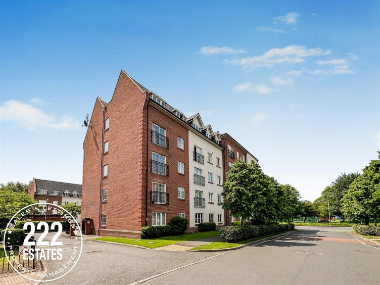 Greenings Court, Warrington