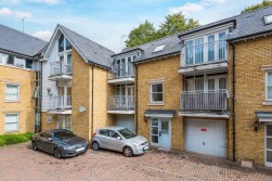 Rheims Way, Canterbury Centre, Kent