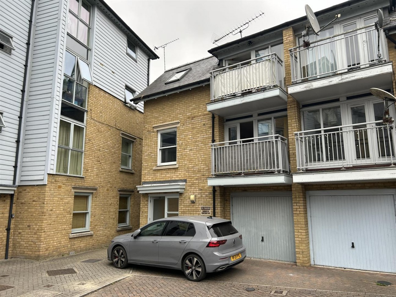 Bingley Court, Rheims Way, Canterbury Centre
