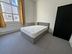Wilton Road, Colliers Wood, Colliers Wood
