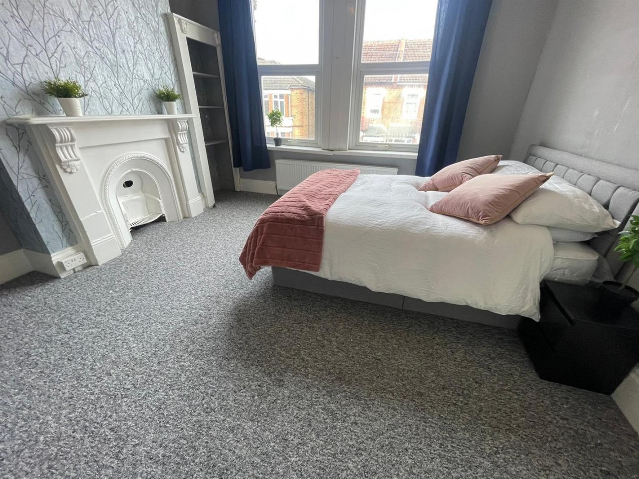 Wilton Road, Colliers Wood, Colliers Wood