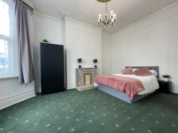 Wilton Road, Colliers Wood, Colliers Wood