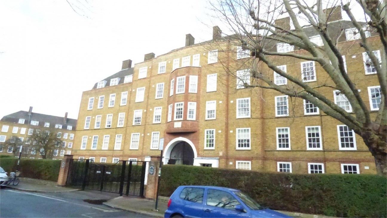 White House, Vicarage Crescent, Battersea Square