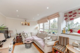 Yelverton Road, London