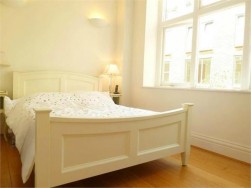 Kingsway Square, Lurline Gardens, Battersea Park