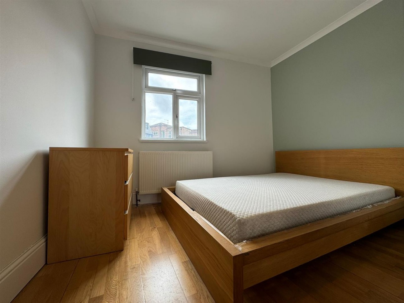 Battersea High Street, Battersea