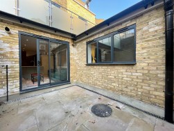 Battersea High Street, Battersea, London