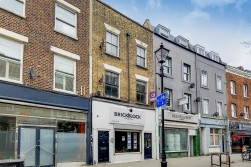 Battersea High Street, Battersea