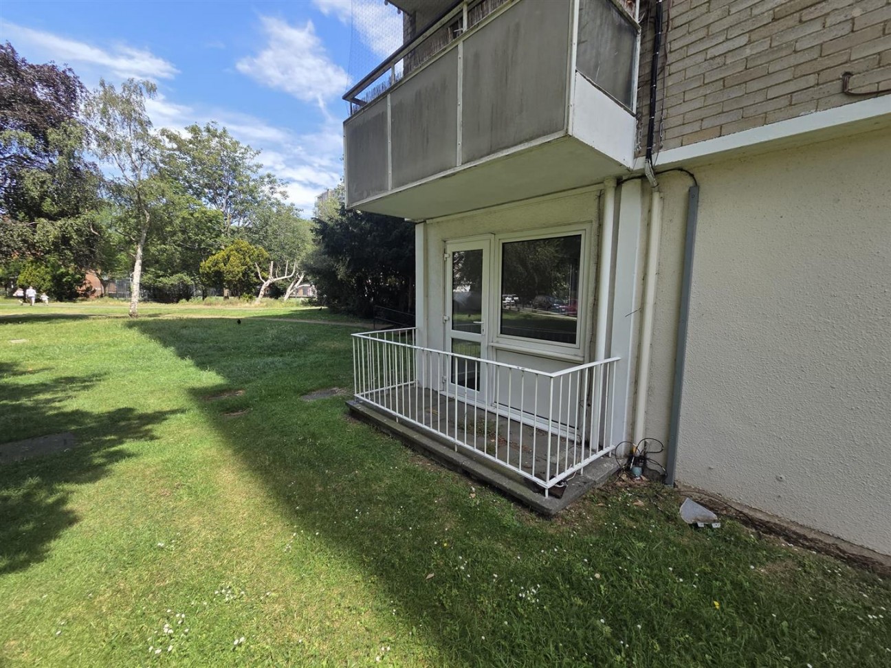Wanborough Drive, London