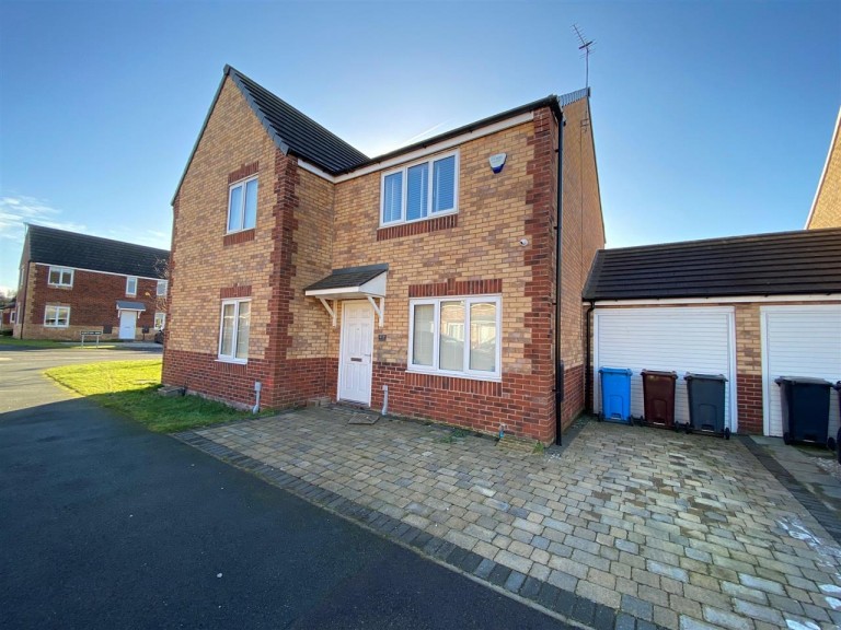 Fernwood Avenue, Huyton, Liverpool