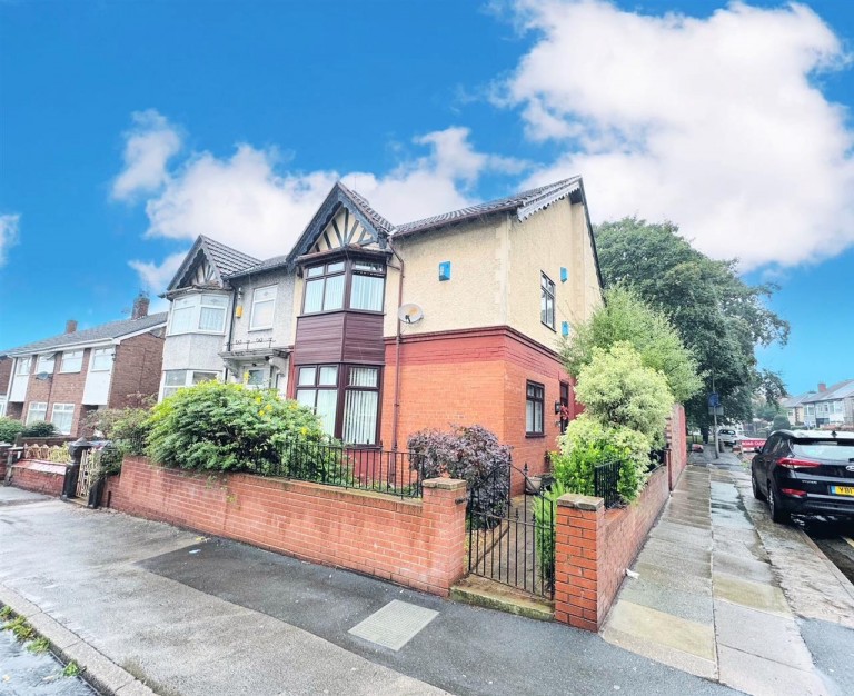 Kremlin Drive, Stoneycroft, Liverpool