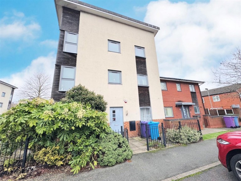 Lennox Way, Kensington, Liverpool