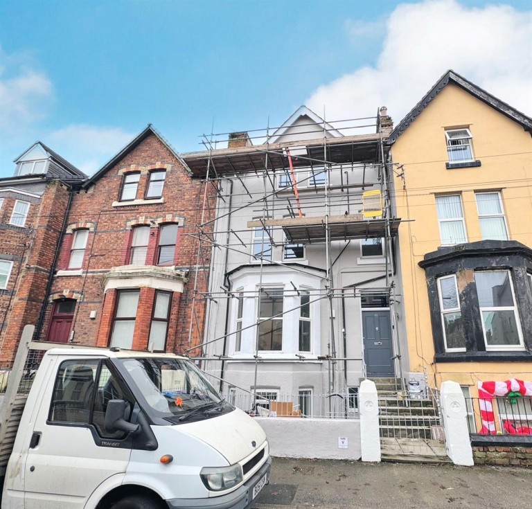 Kremlin Drive, Flats 1-4, Stoneycroft, Liverpool