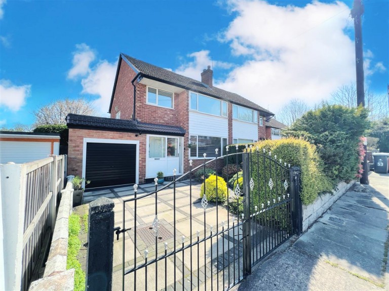 Fernbank Avenue, Huyton, Liverpool