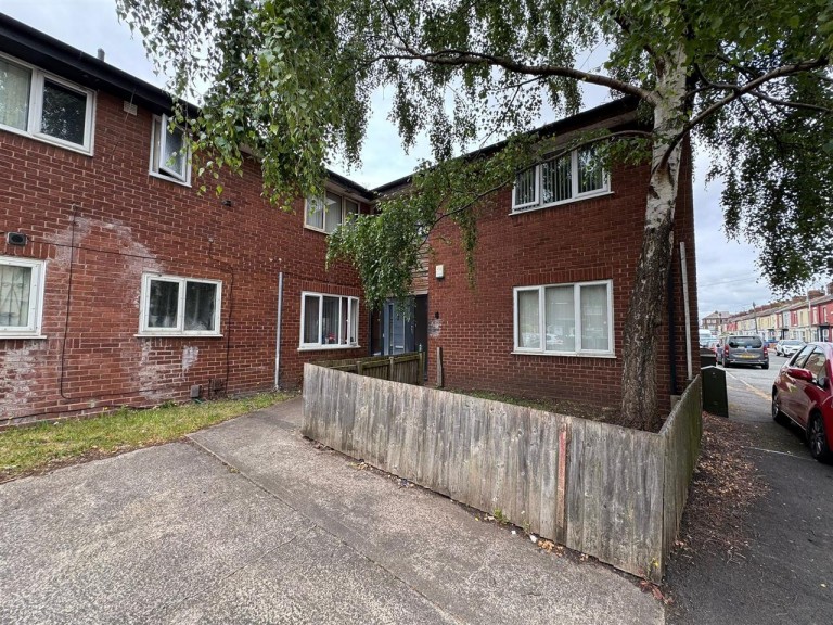 New Road Court, Tuebrook, Liverpool