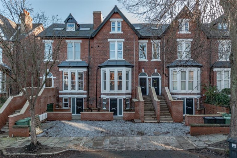 Oakwood Avenue, LS8