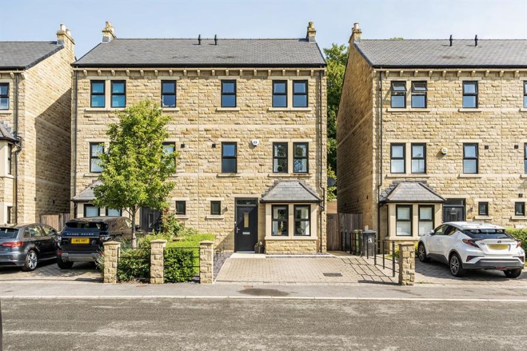 Catherines Walk, Horsforth