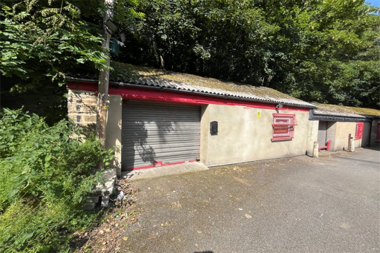 Unit 21, Cape Industrial Estate, Farsley, LS28