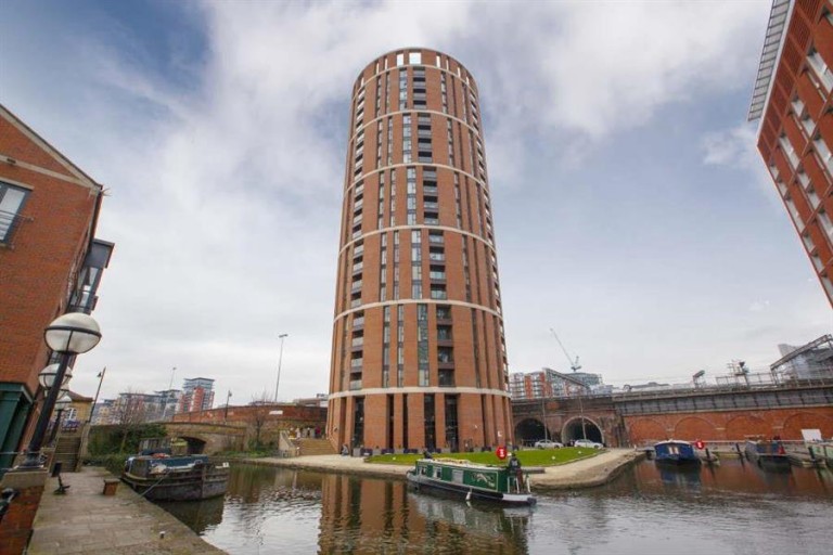 124/Candle House, Leeds