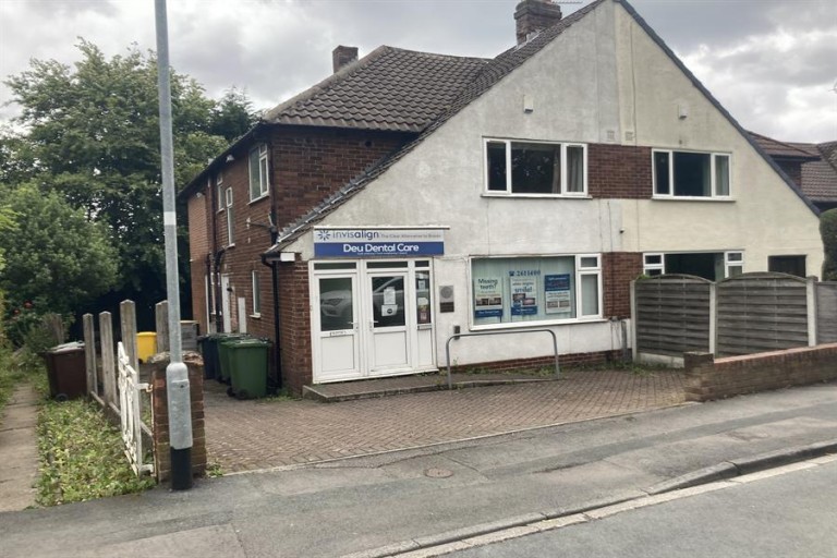 68 Otley Old Road, Cookridge