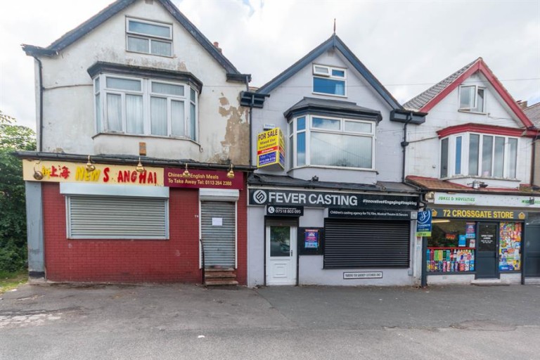 74 Crossgates Road, Leeds