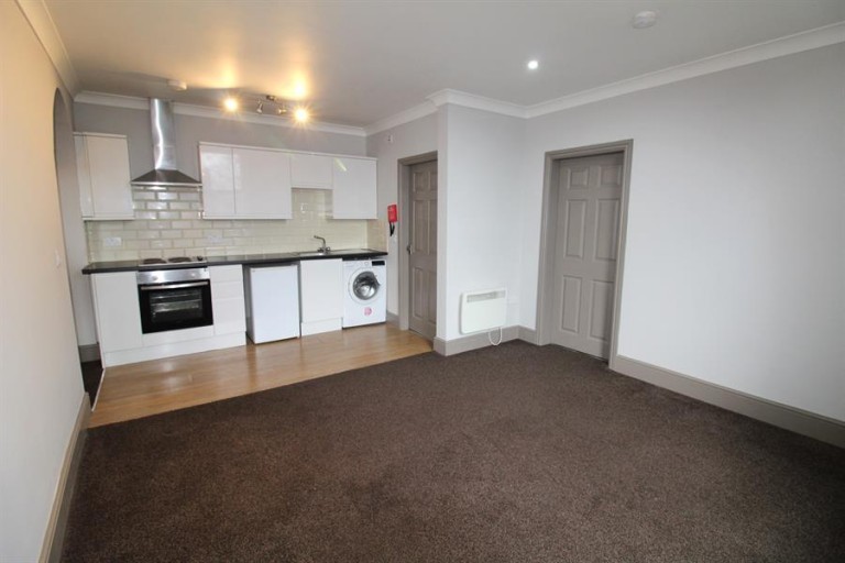 Flat 2, 6 Church Lane Pudsey