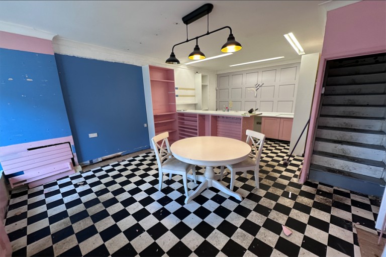 46 Town Street, Farsley