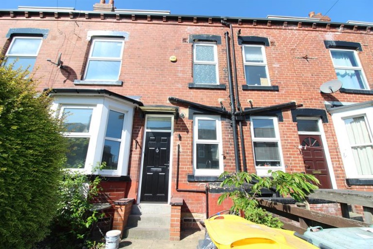 Trelawn Place, Headingley, LS6