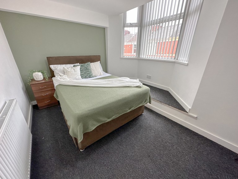 Adelaide Road, L7 8SQ