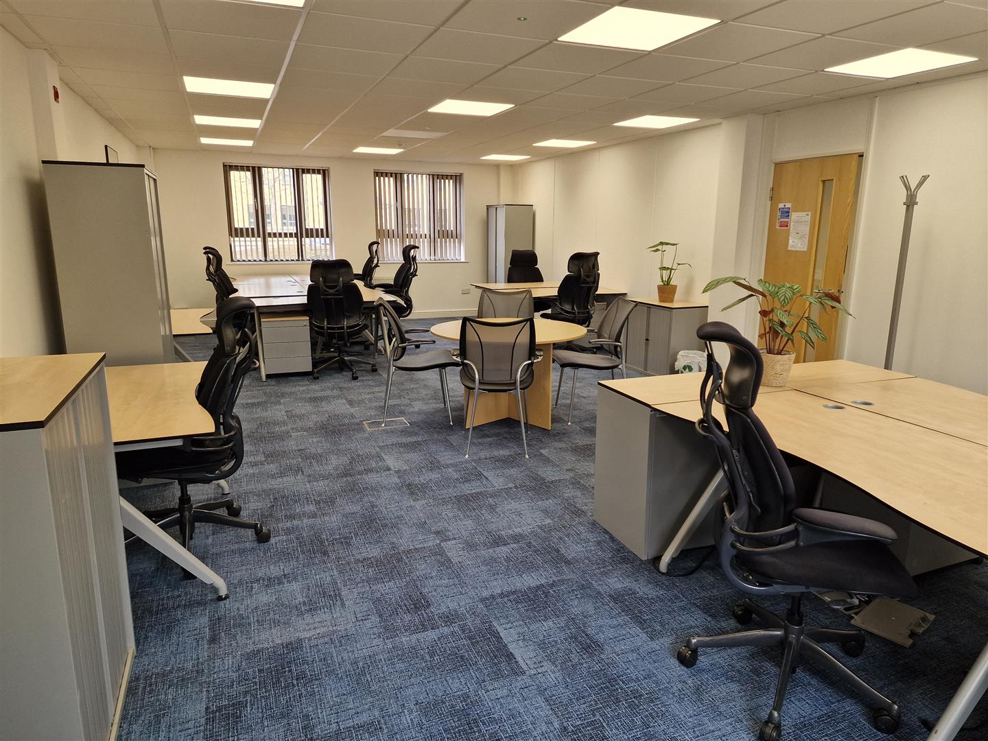 12 Person Office | Cirencester.