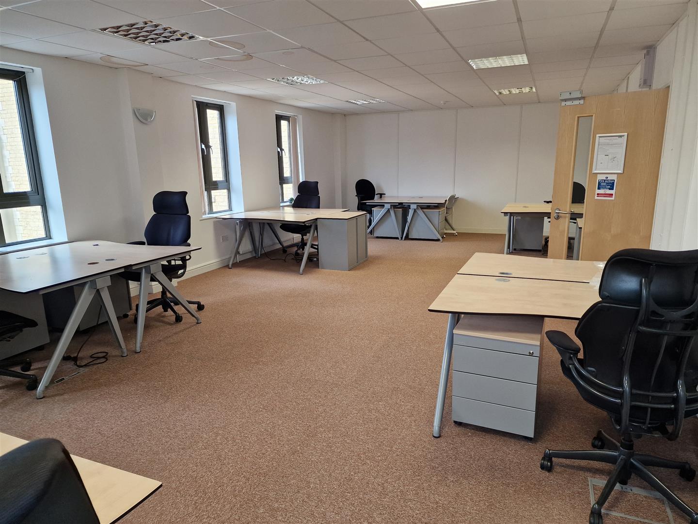 10 Person Office | Cirencester