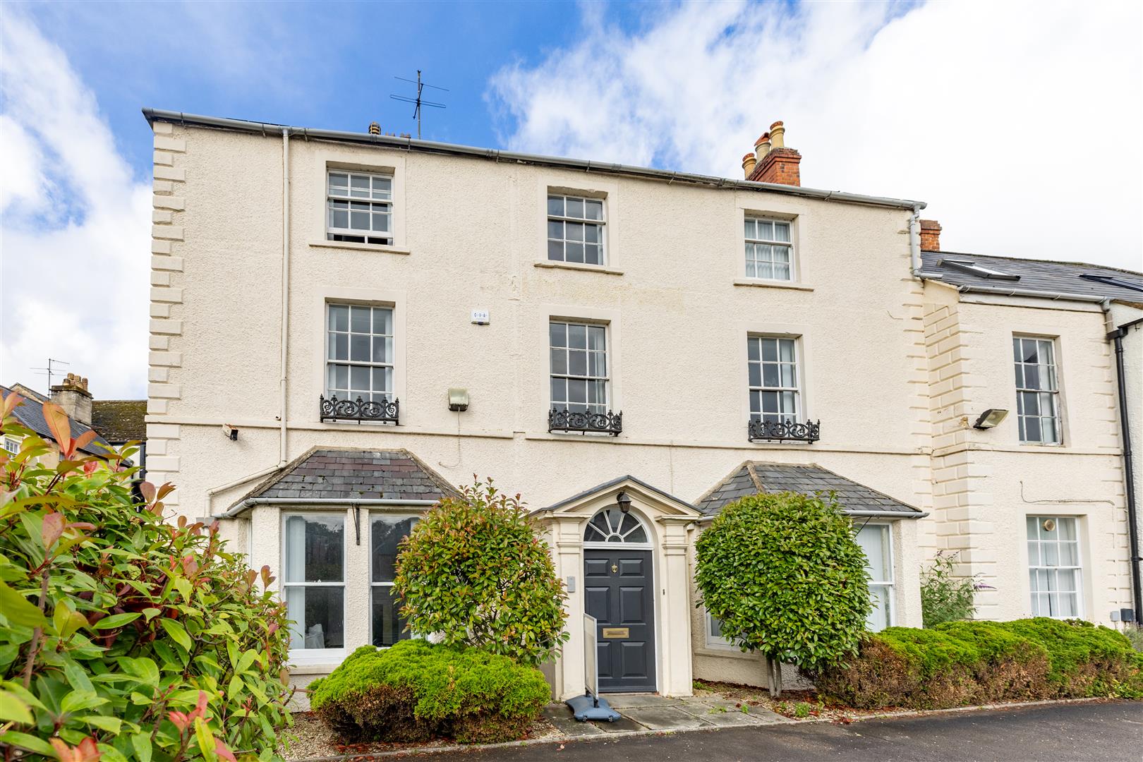 Dyer Street | Cirencester GL7
