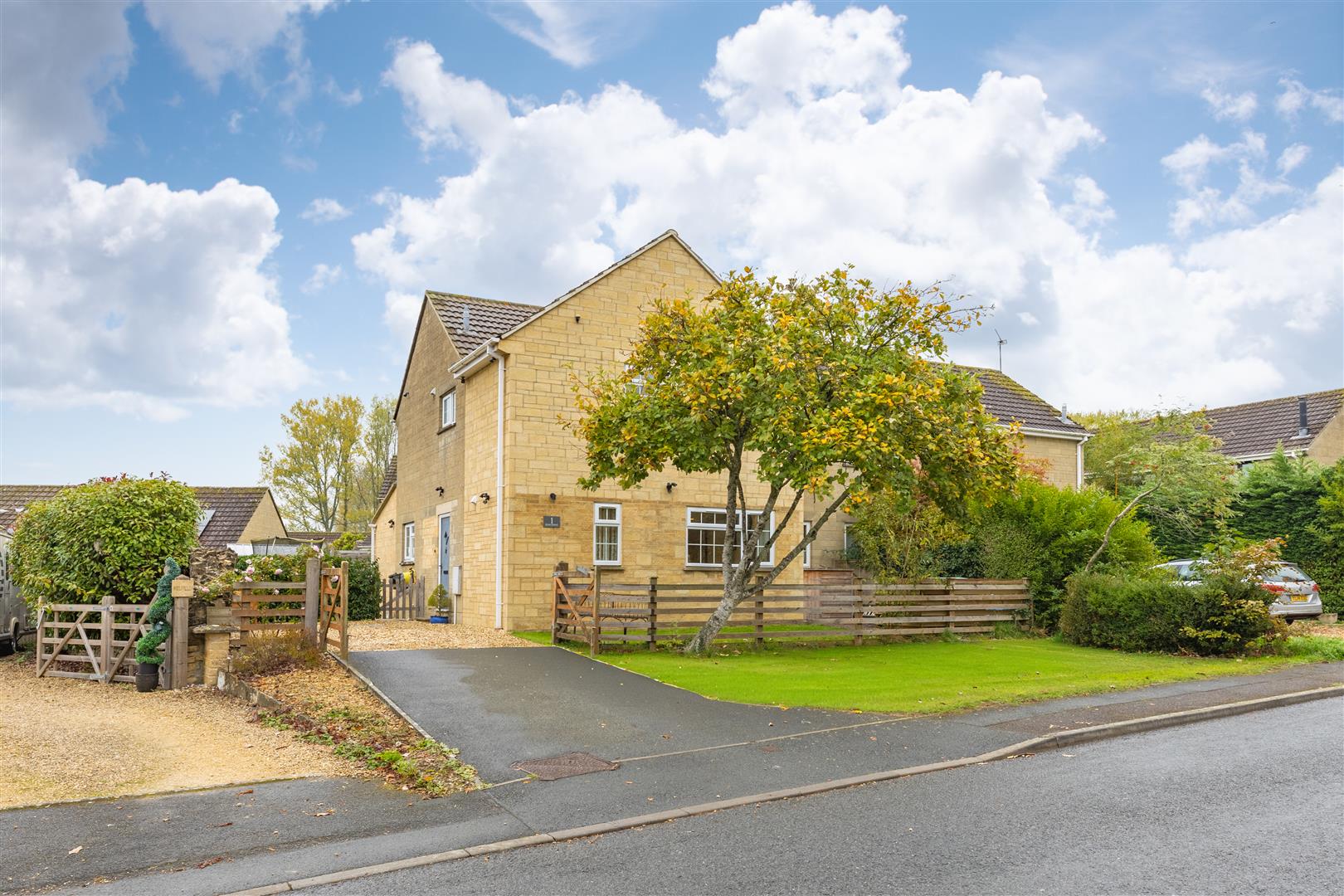 Preston | Cirencester GL7