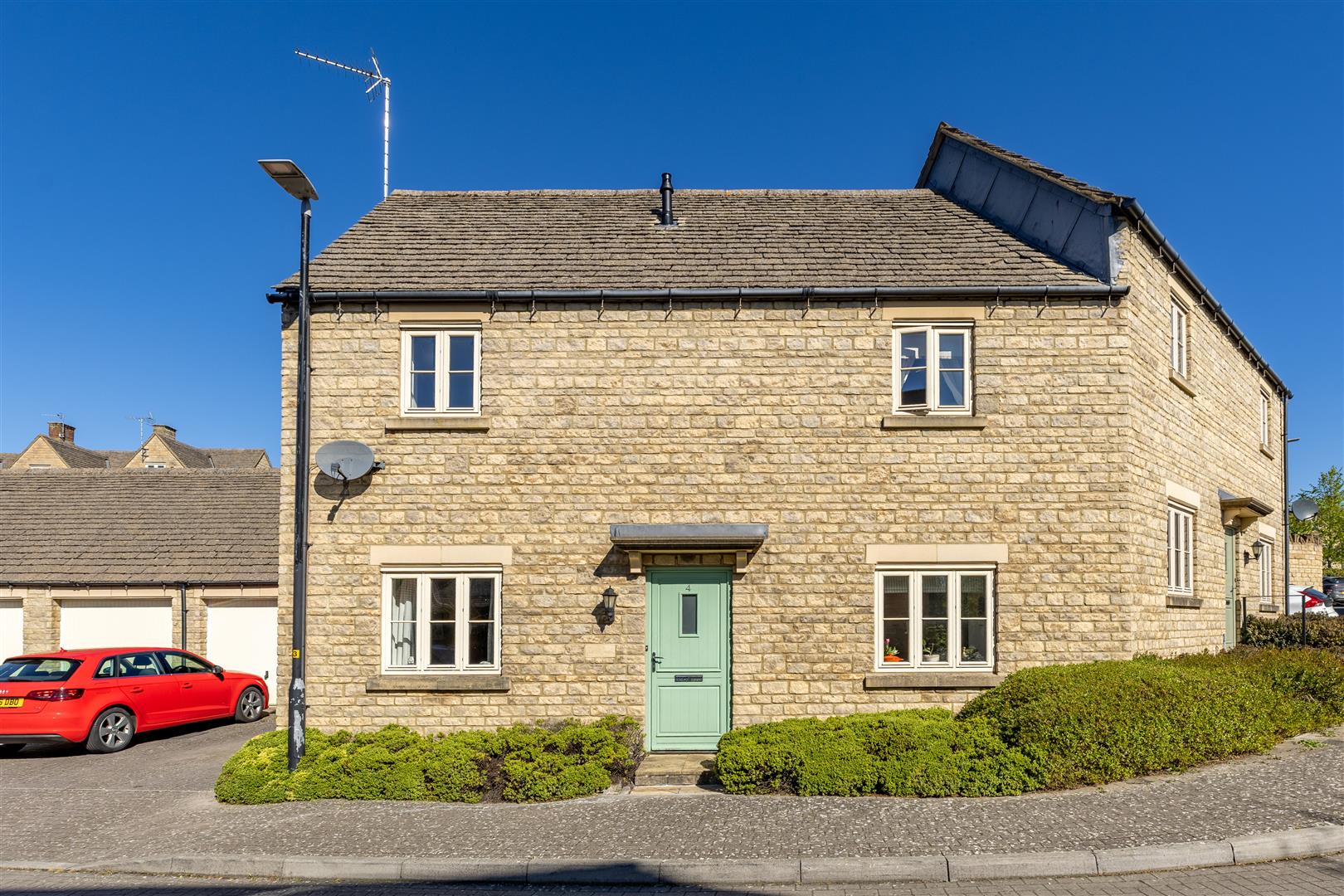 Savory Way | Cirencester | GL7