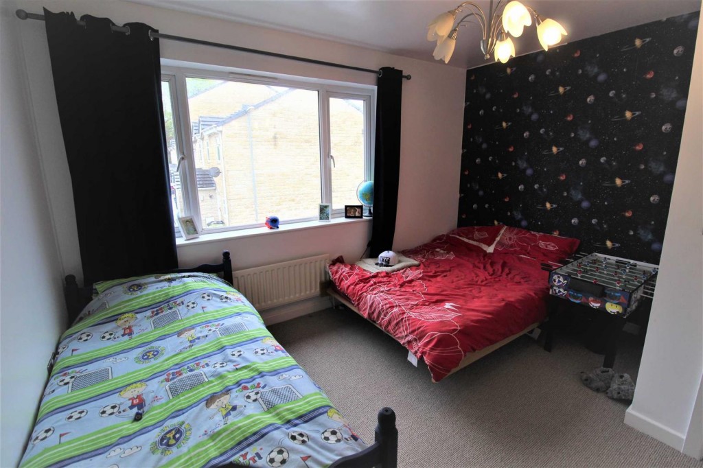 Image for Redwing Crescent, Longwood, Huddersfield