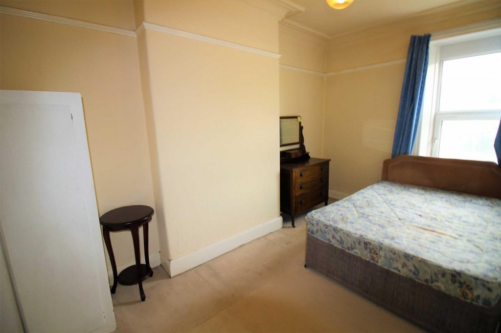 Image for Yates Lane, Milnsbridge, Huddersfield