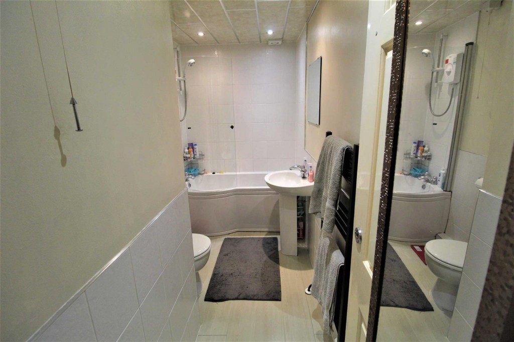 Image for Faraday Square, Milnsbridge, Huddersfield