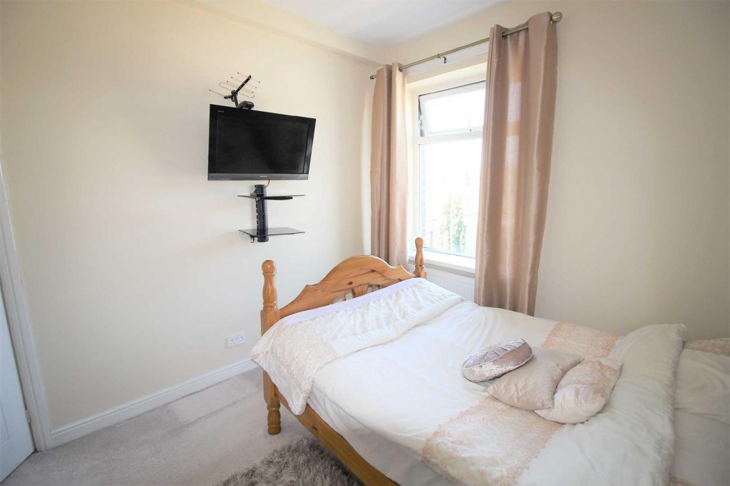Image for Moorlands Road, Mount Outlane, Huddersfield