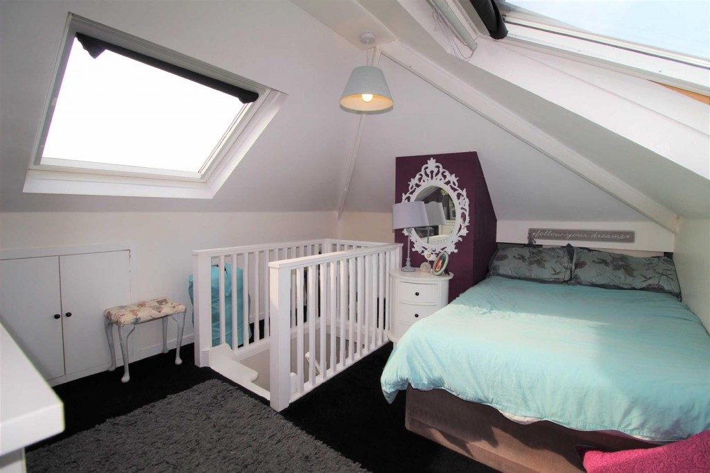 Image for Tintern Avenue, Huddersfield