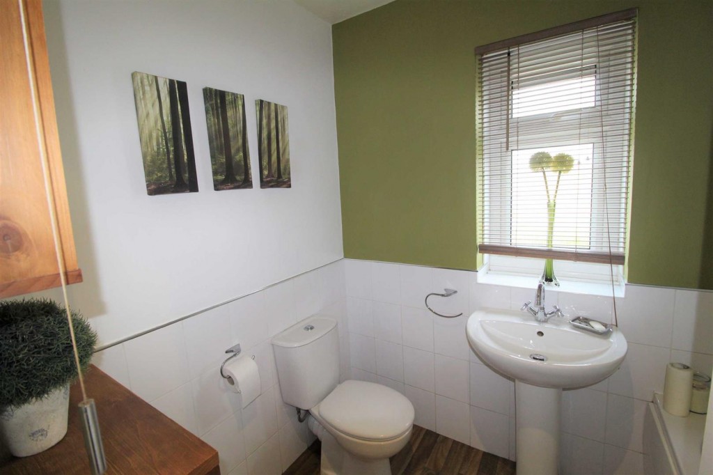 Image for Tintern Avenue, Huddersfield