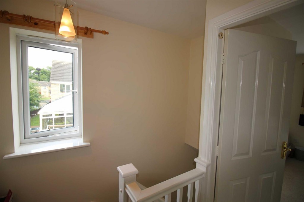 Image for Middlemost Close, Birkby, Huddersfield