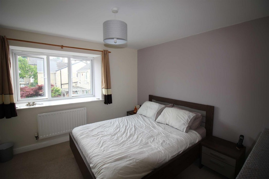 Image for Middlemost Close, Birkby, Huddersfield