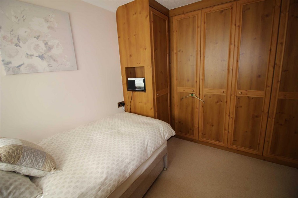 Image for Kirkwood Drive, Lindley, Huddersfield