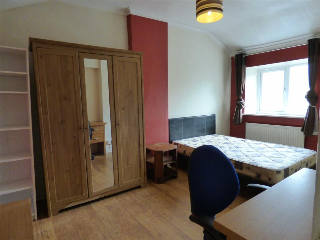 Image for Barcroft Road, Newsome, Huddersfield